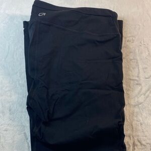 Black GAP Body Fit Flare Yoga Pants